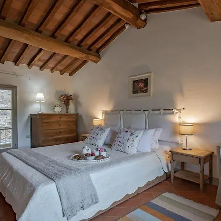 Villa L'agrifoglio *